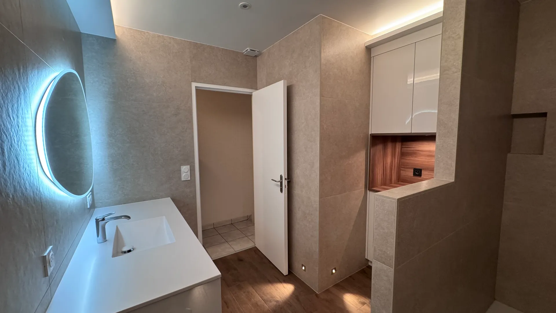 Salle de bain à Châtel-Guyon